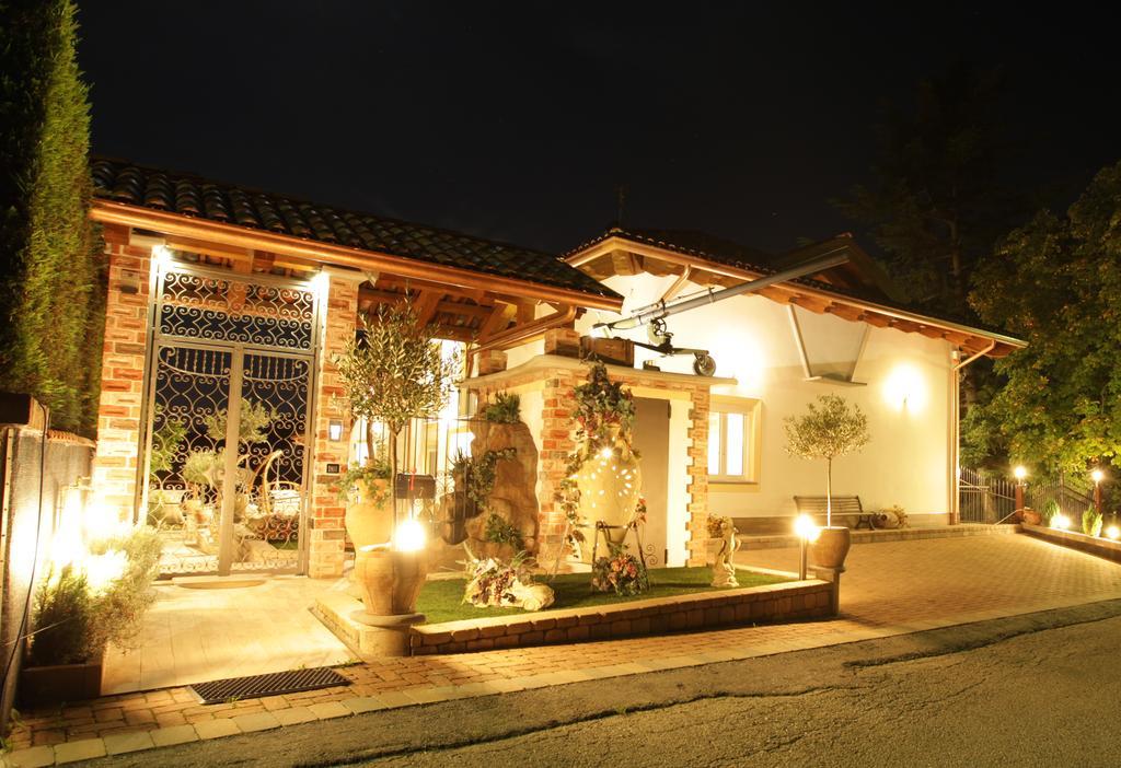 Roddi Wellness Suite Na' Canuna' חדר תמונה