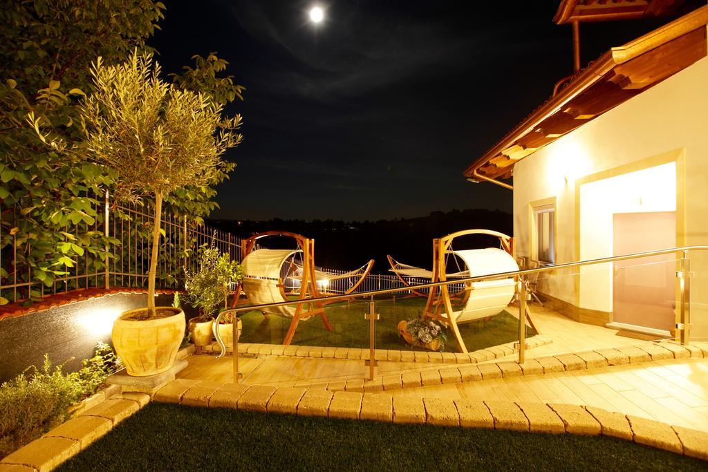 Roddi Wellness Suite Na' Canuna' מראה חיצוני תמונה